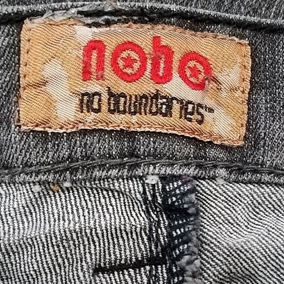 No Boundaries Slim Straight Leg Jeans - Picture 4 of 6